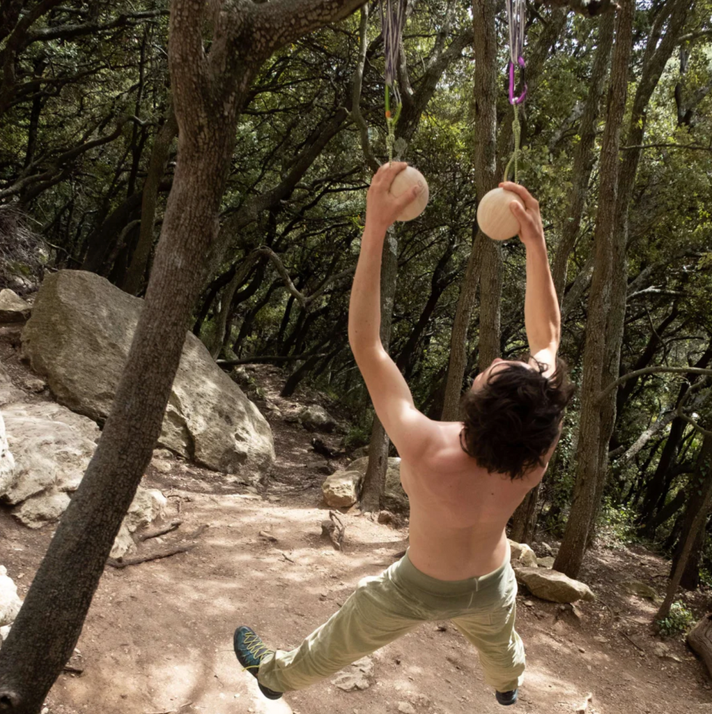 Climbing ball (12cm) (Portable training gear)