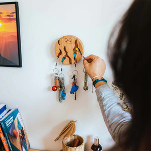 Key Holder Circle (4 nuts included )