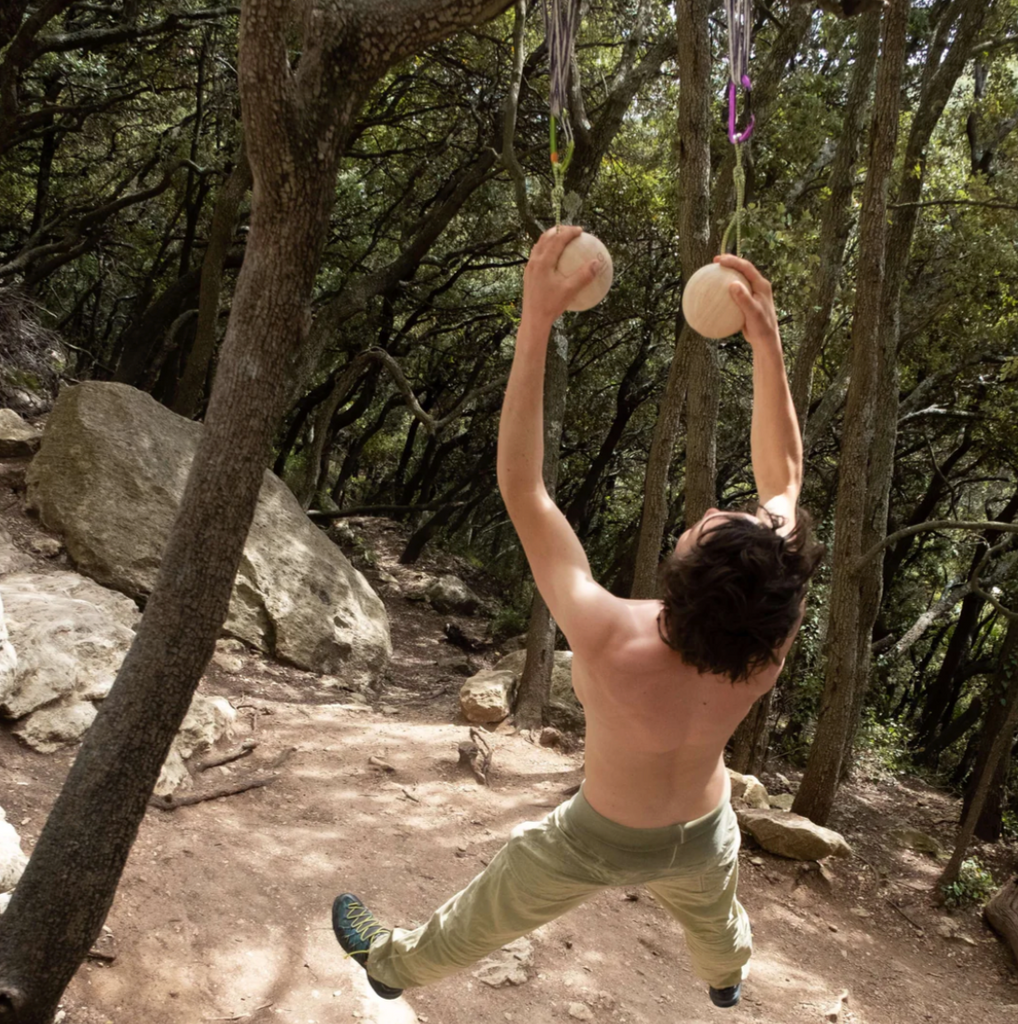Climbing ball (10cm) (Portable training gear)